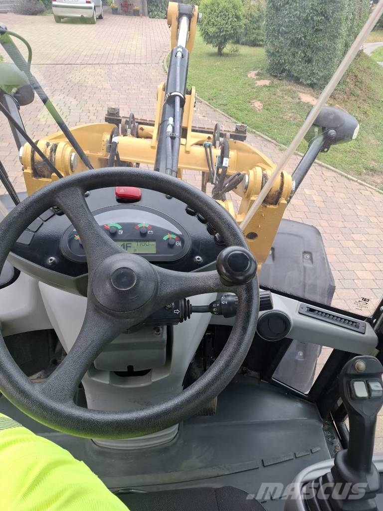 CAT 906M Kolesové nakladače