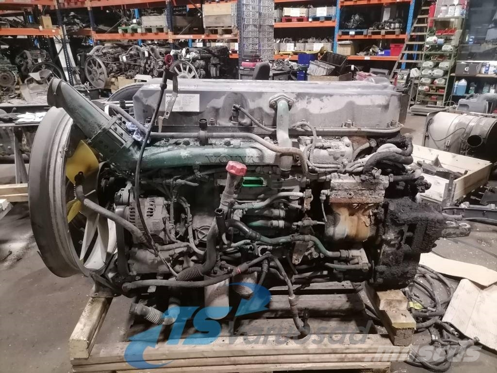 Volvo ENGINE D9B300 Kargo motori