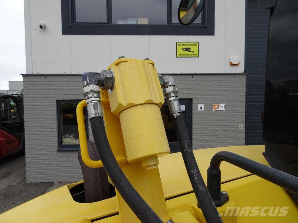 Komatsu PC88MR-8 PC88MR Minibagger < 7t