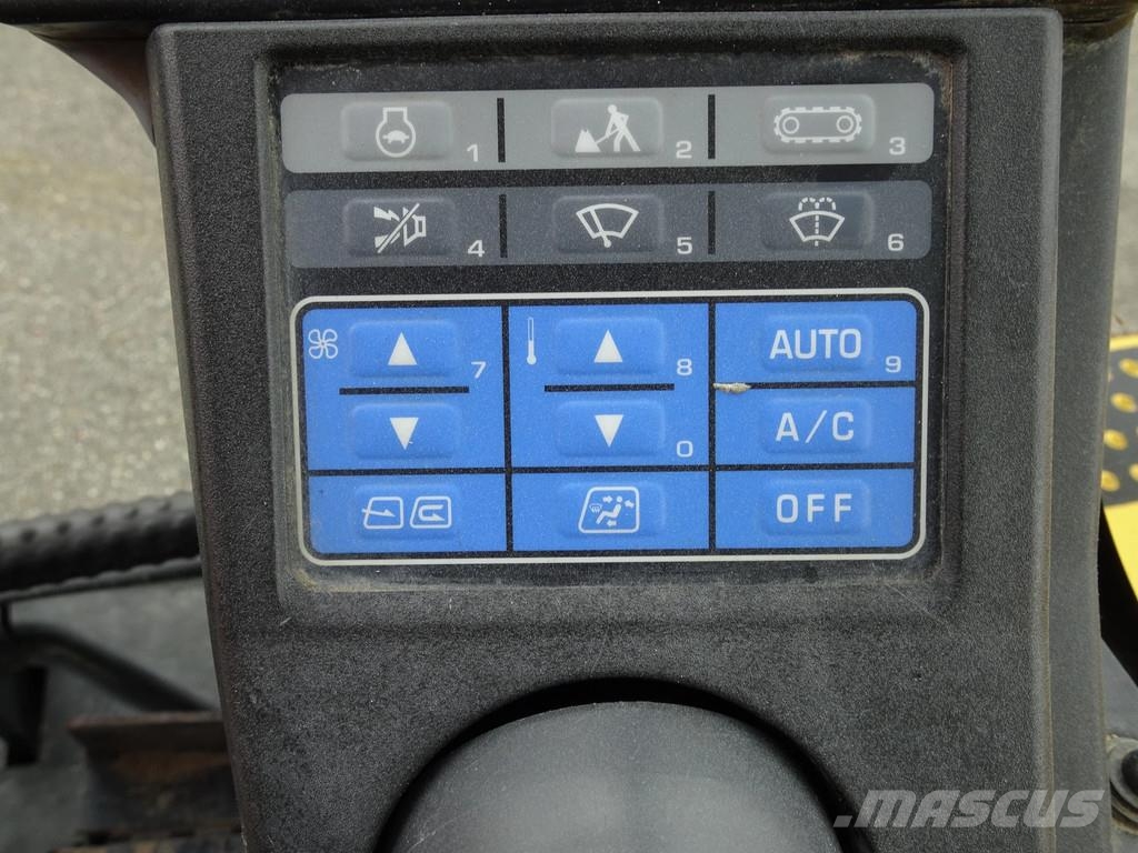 Komatsu PC88MR-8 PC88MR Minibagger < 7t