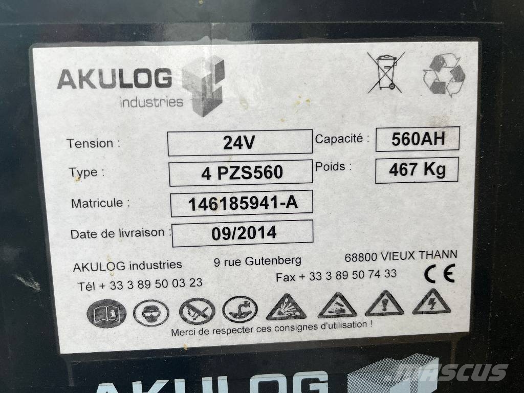 Grove TOUCAN 1100C    V-4140 EO Вертикальні щоглові підйомники