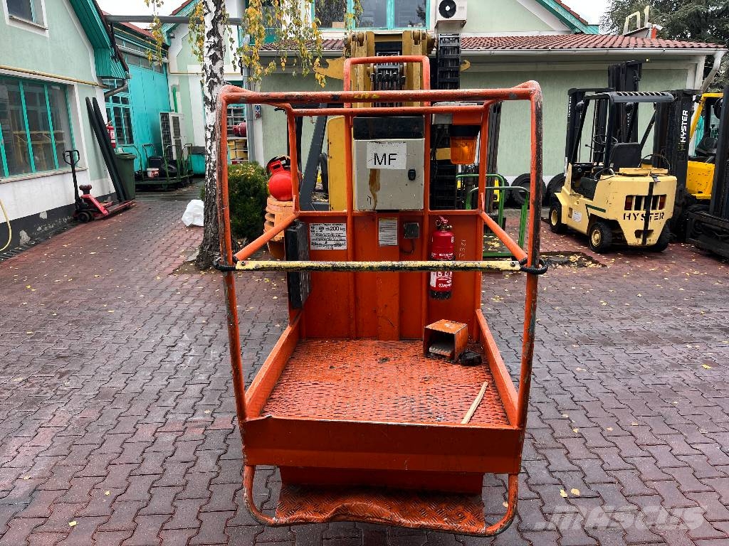 Grove TOUCAN 1100C    V-4140 EO Вертикальні щоглові підйомники