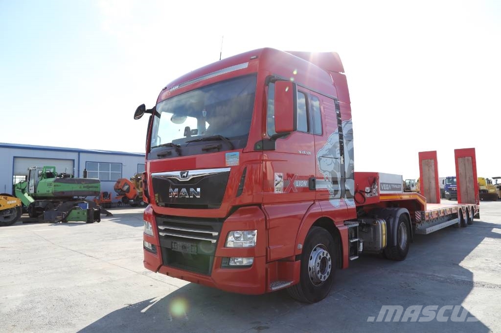MAN TGX 18.500 4x2 LLS + Trailer Vega 3 axel lowbed وحدات الجر
