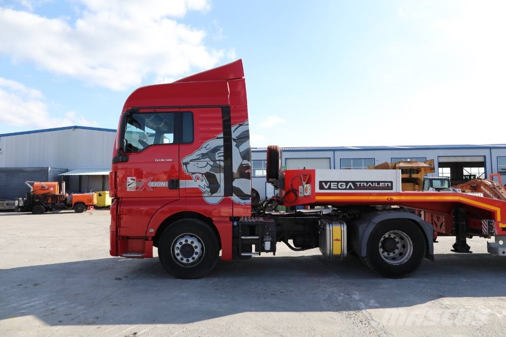 MAN TGX 18.500 4x2 LLS + Trailer Vega 3 axel lowbed وحدات الجر
