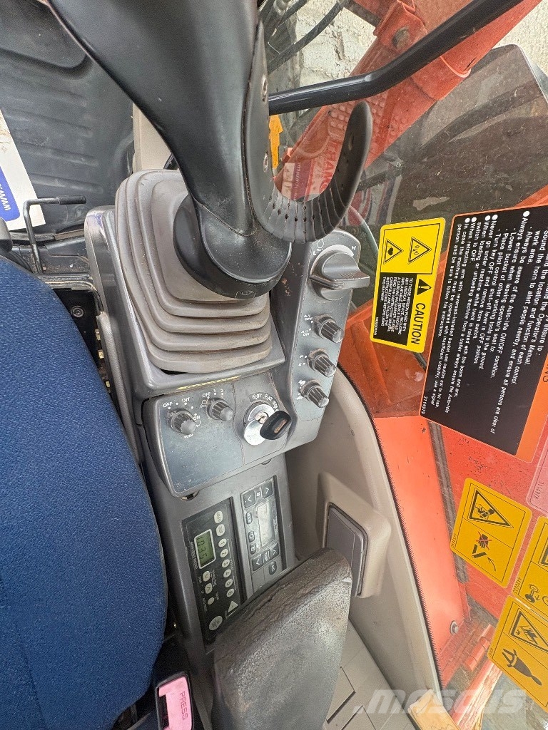 Hitachi ZX85US-3 ENGCON Midi bageri 7t – 12t