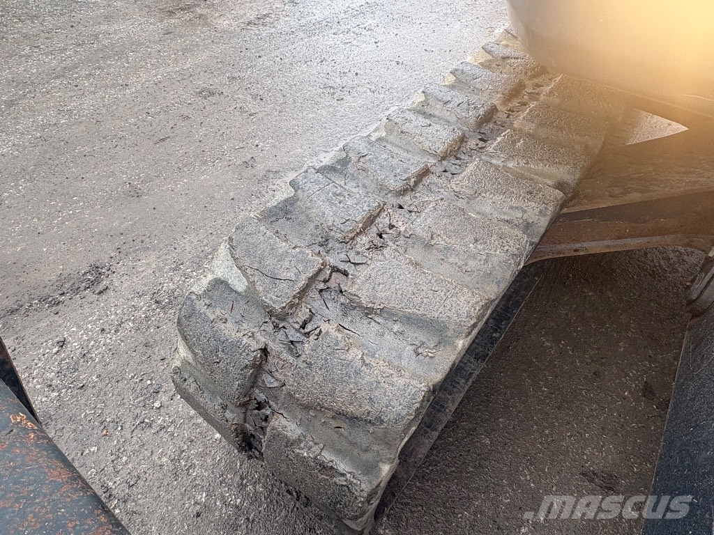 Hitachi ZX85US-3 ENGCON Midi bageri 7t – 12t