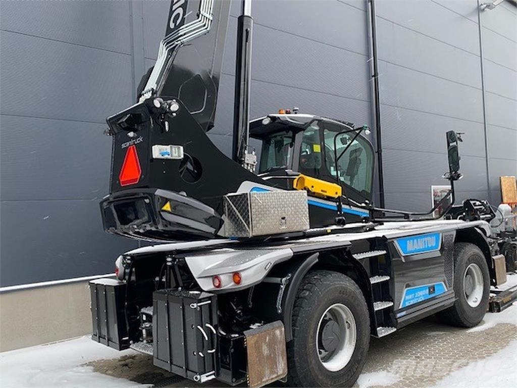Manitou MRT2260E 700 VISION+ Teleskopické manipulátory