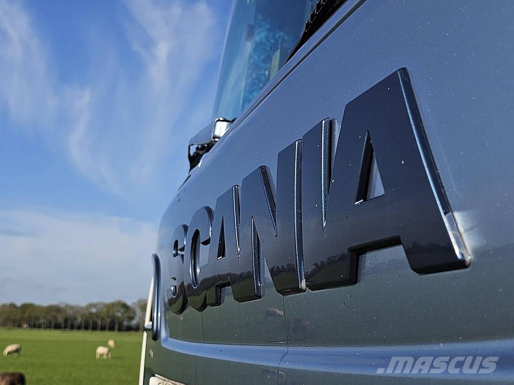 Scania R580 V8 6X2/4 TWIN STEER MANUAL GEARBOX SPECIAL IN Vilcēji