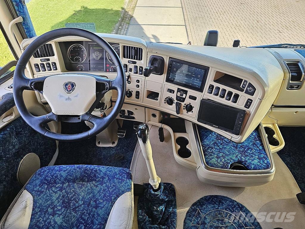 Scania R580 V8 6X2/4 TWIN STEER MANUAL GEARBOX SPECIAL IN Vilcēji