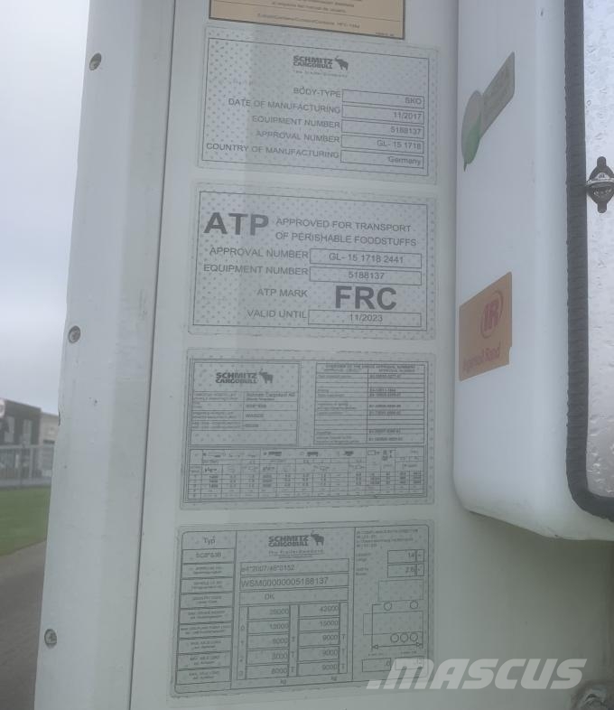 Schmitz Cargobull Trailer Reefer Flower Width & Dual Temp & Double S نصف مقطورات بدرجة حرارة قابلة للضبط