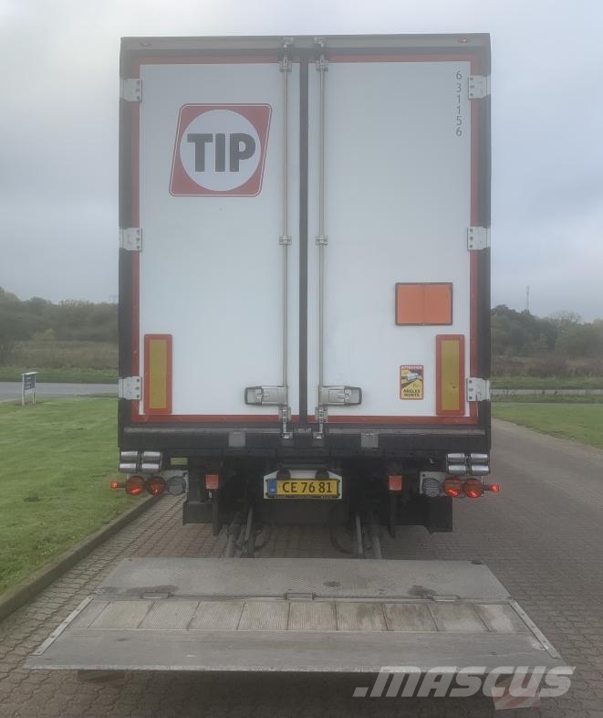 Schmitz Cargobull Trailer Reefer Flower Width & Dual Temp & Double S نصف مقطورات بدرجة حرارة قابلة للضبط