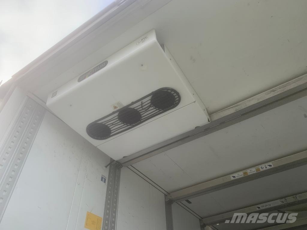 Schmitz Cargobull Trailer Reefer Flower Width & Dual Temp & Double S نصف مقطورات بدرجة حرارة قابلة للضبط