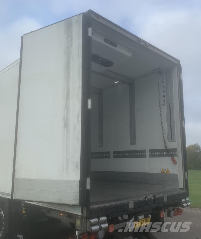 Schmitz Cargobull Trailer Reefer Flower Width & Dual Temp & Double S نصف مقطورات بدرجة حرارة قابلة للضبط
