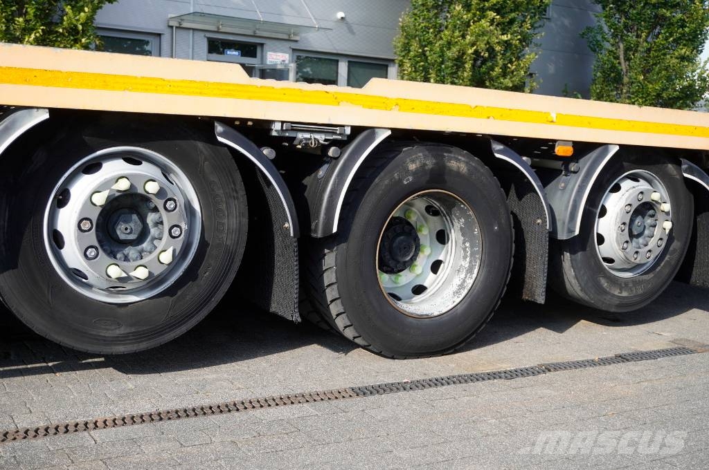 Iveco Stralis 420 8x2 / Fiault tow truck superstructure Kamioni sa ravan platformom / vitlom