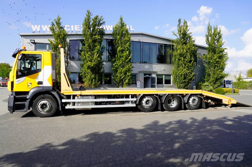 Iveco Stralis 420 8x2 / Fiault tow truck superstructure Kamioni sa ravan platformom / vitlom