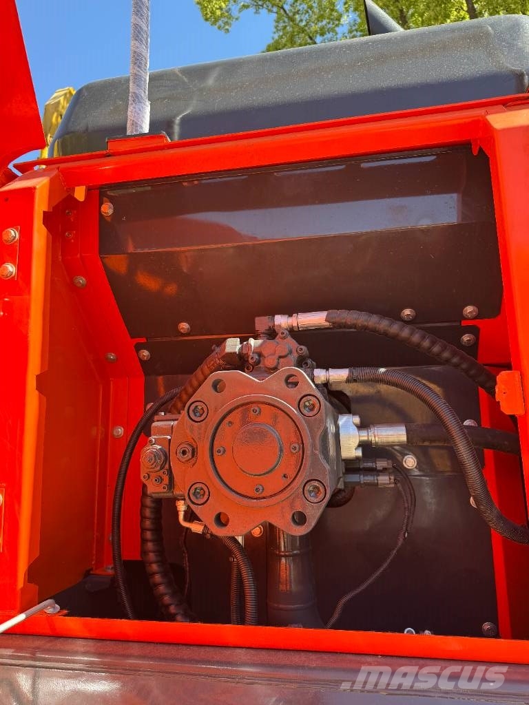 Doosan DX 300 LC-9C Rupsgraafmachines
