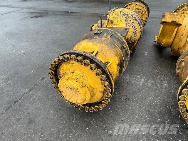 Volvo L 220 D FRONT AXLES LKW-Achsen