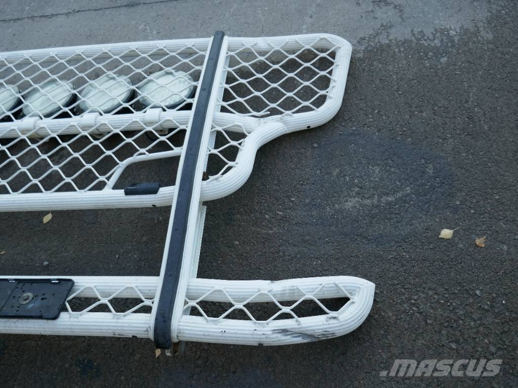 Trux staket Scania Chassis en ophanging