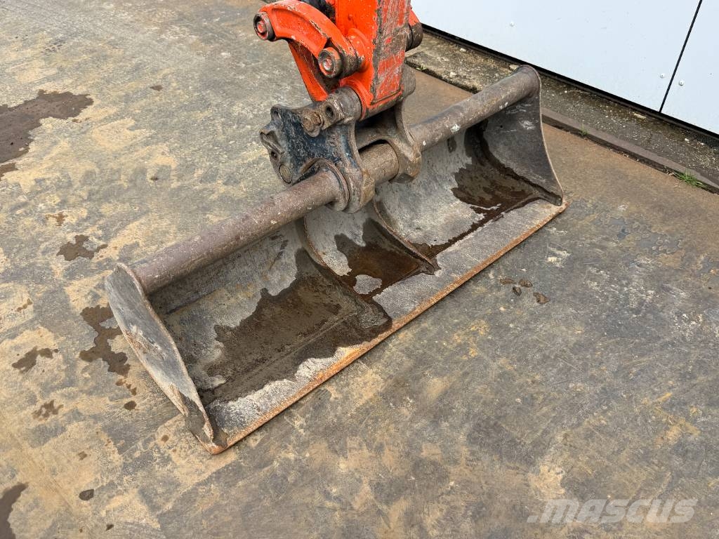 Kubota U17-3 - Hydr. Undercarriage / Hammer Lines Minigraafmachines < 7t