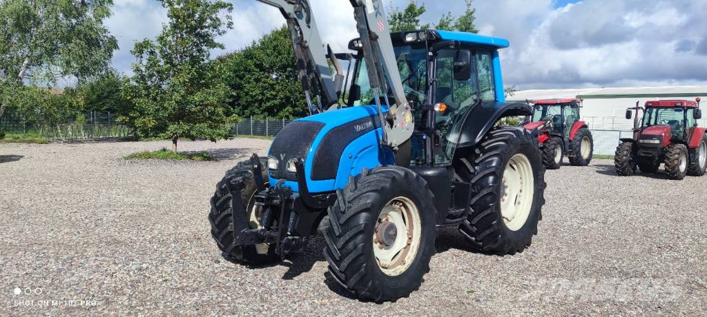 Valtra N 111 HiTech Tractors