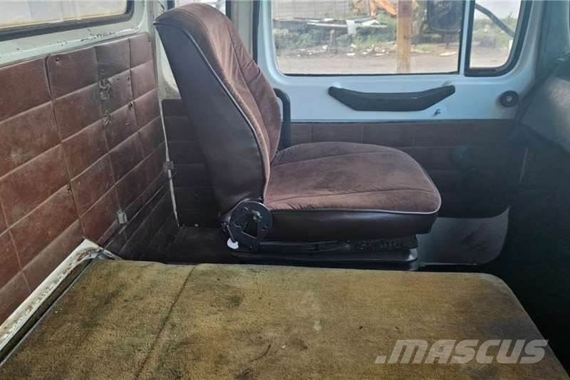 MAN 30-240 Camion altro