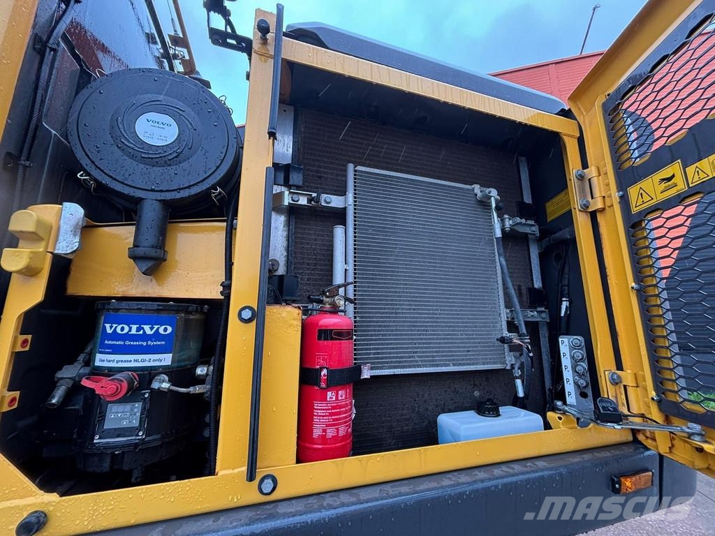 Volvo EW 160 E TILTROTATOR / AC / CENTRAL LUBRICATION Escavatori gommati