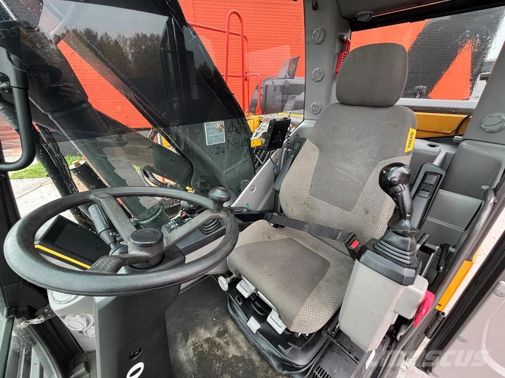 Volvo EW 160 E TILTROTATOR / AC / CENTRAL LUBRICATION Escavatori gommati