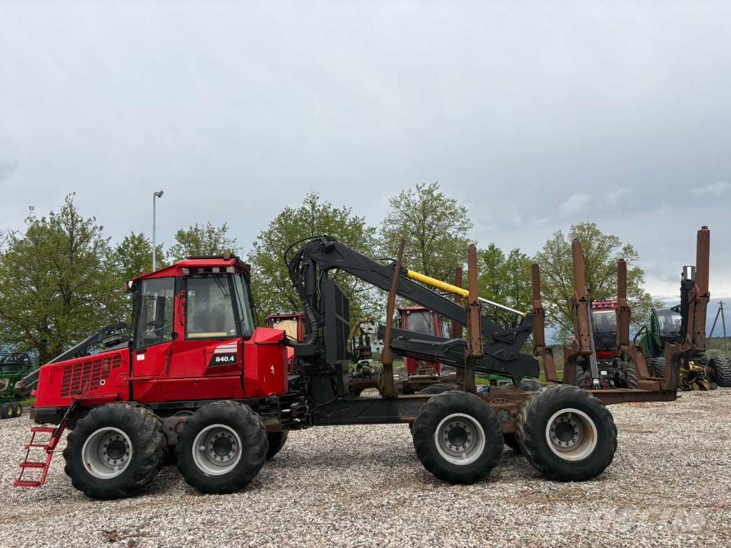 Komatsu 840.4 Vyvážecí traktory