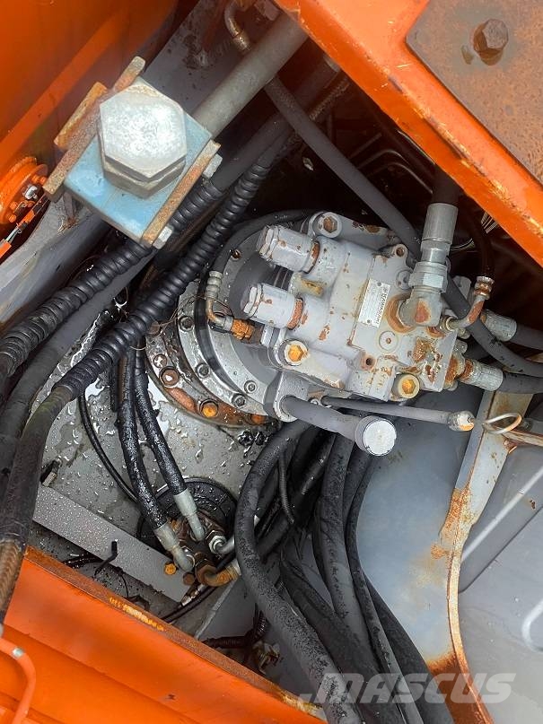 Hitachi ZX 160 LC Kāpurķēžu ekskavatori