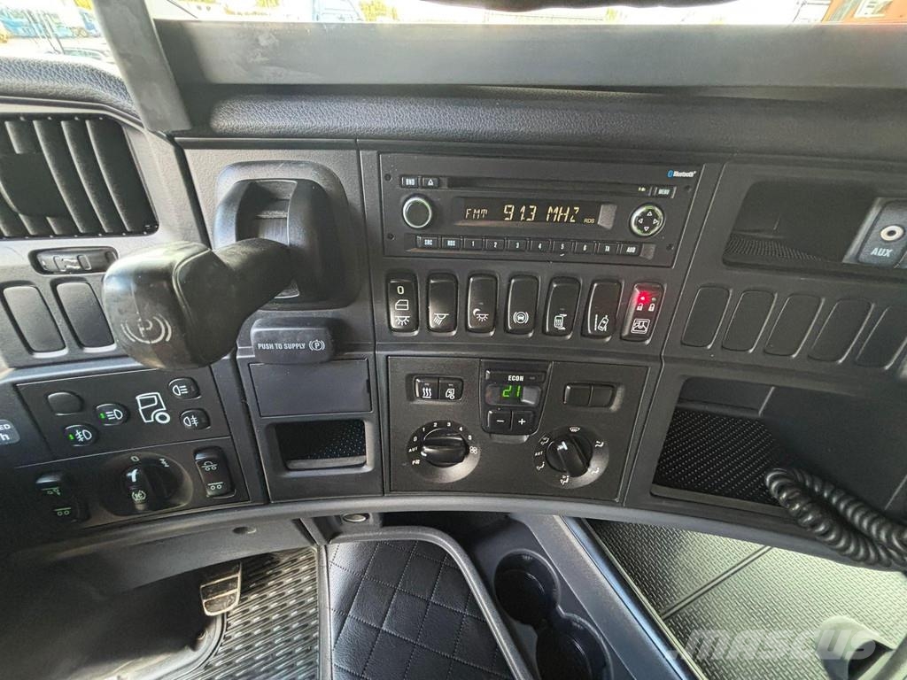 Scania R 580 6x2*4 FOR SALE AS CHASSIS / CHASSIS L=7300 m Camiones con chasís y cabina