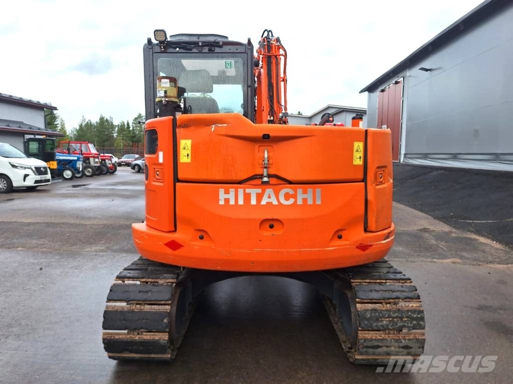 Hitachi ZX85USB-5 PYÖRITTÄJÄLLÄ 中型挖掘机