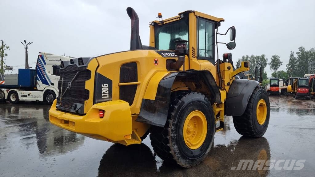 Volvo L 120 G لوادر بعجل