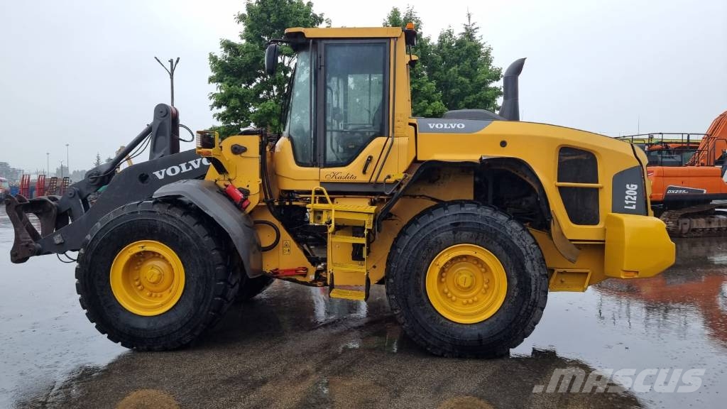 Volvo L 120 G لوادر بعجل