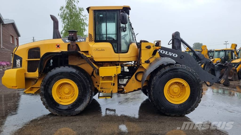 Volvo L 120 G لوادر بعجل