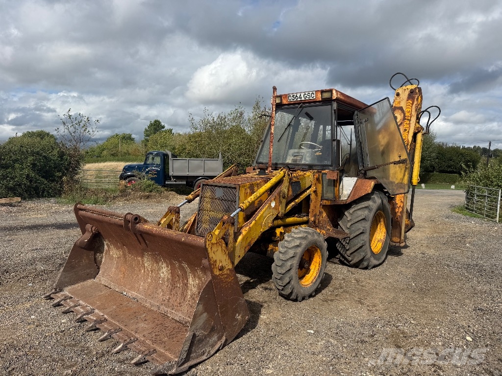 JCB 3 CX Kaivurikuormaajat