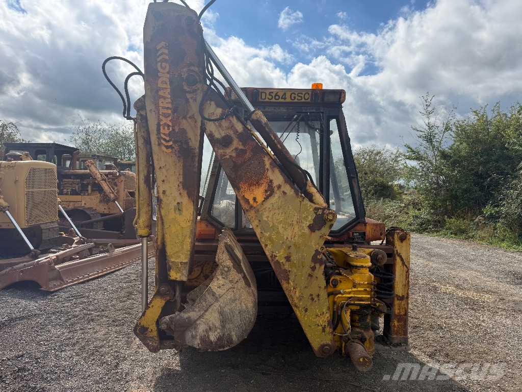 JCB 3 CX Kaivurikuormaajat
