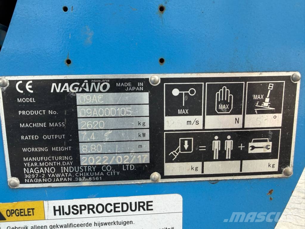 Nagano 09 AC Plataformas con brazo de elevación manual