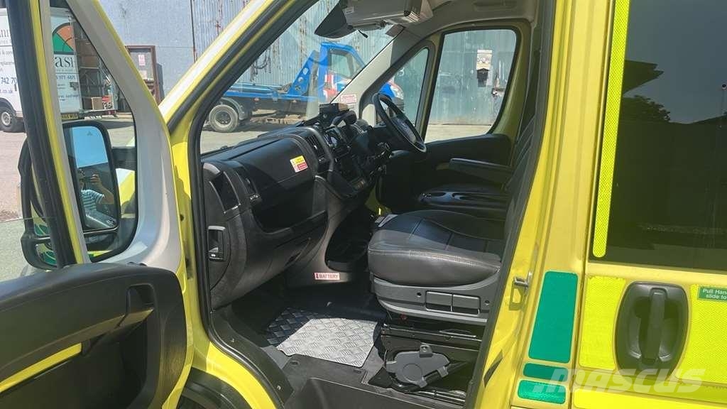 Fiat Ducato A&E Fiat Ducato A&E Box Body with Stryker P Ambulanze
