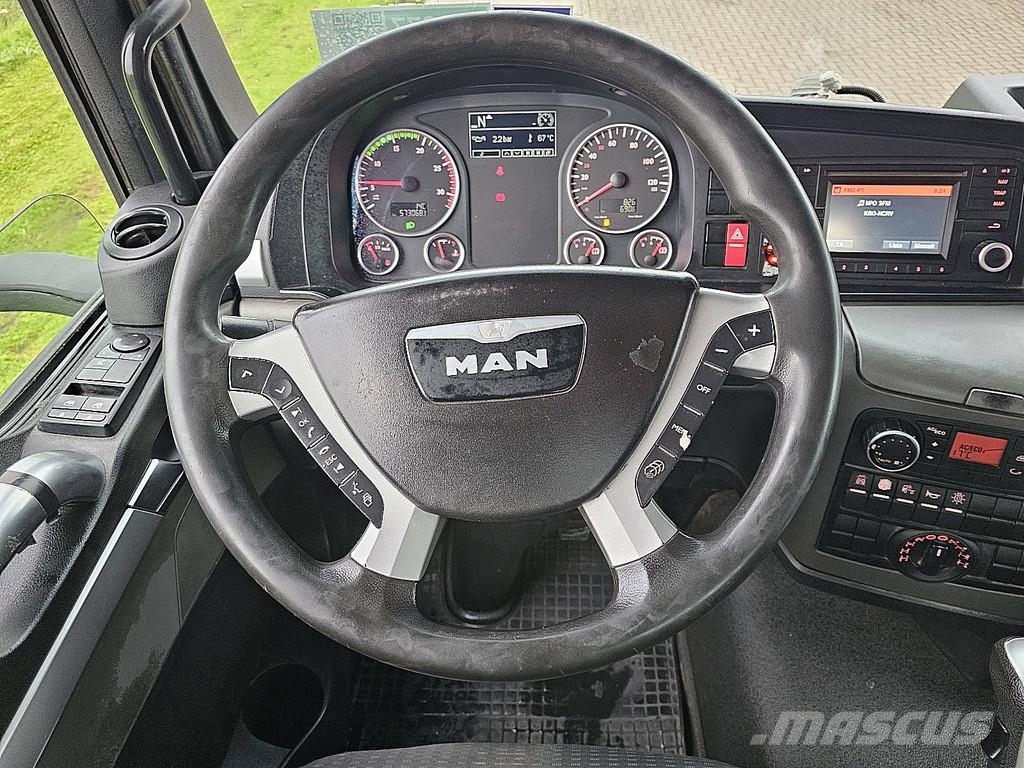 MAN 35.400 TGS Schmitz Mulde 8x6 Lastbiler med tip