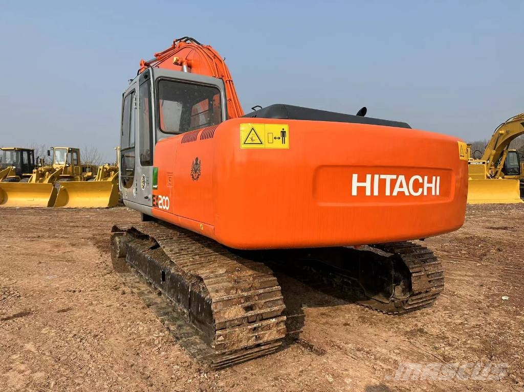 Hitachi EX200 Raupenbagger