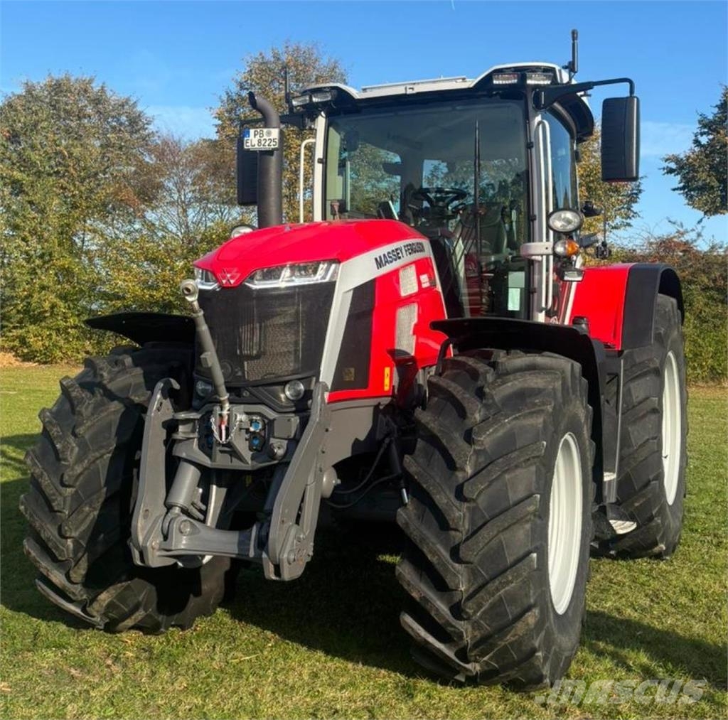Massey Ferguson 8S.225 Dyna E-Power Traktörler