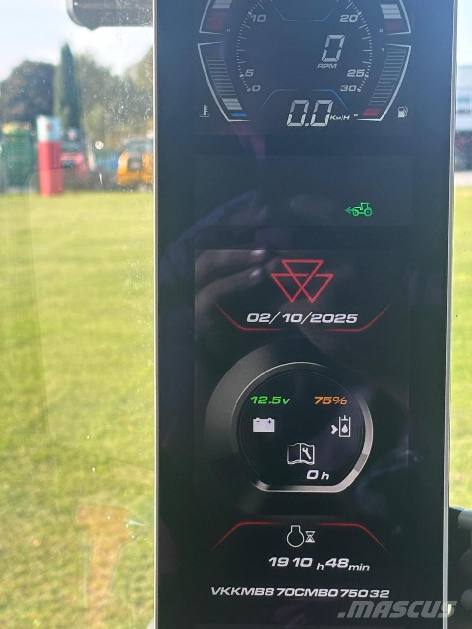 Massey Ferguson 8S.225 Dyna E-Power Traktörler