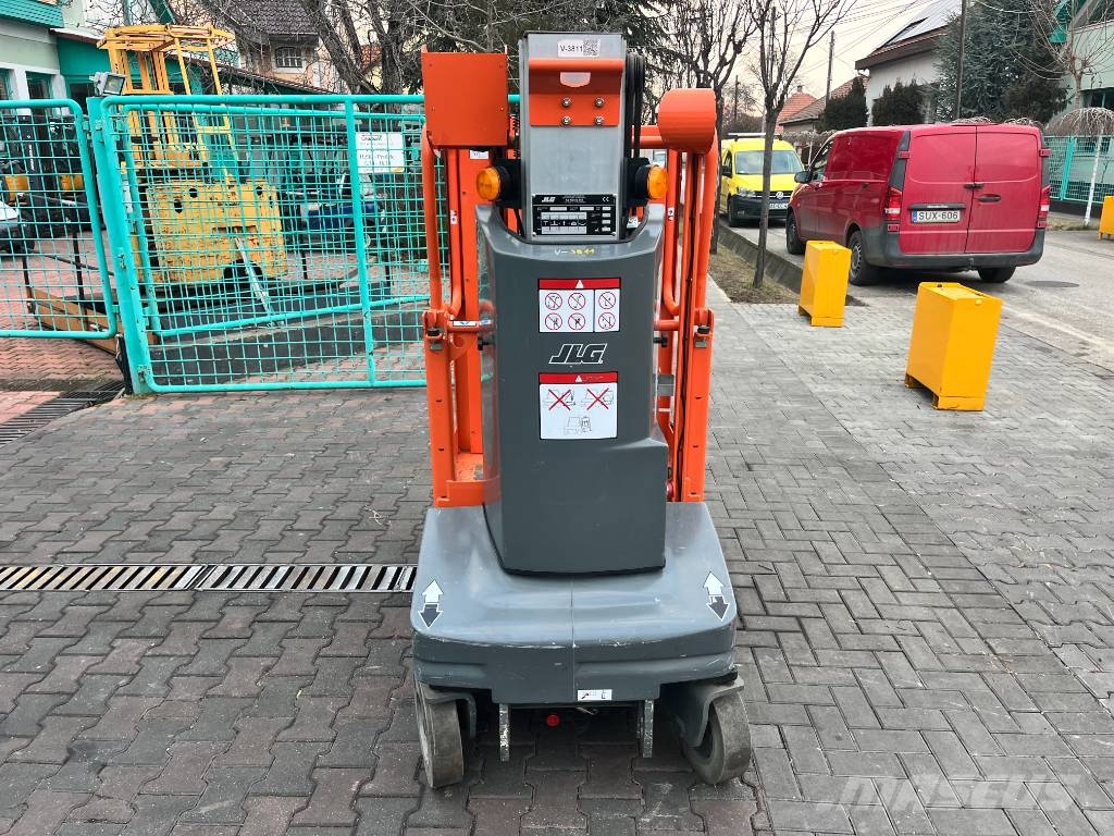 JLG TOUCAN DUO V-3811 EO Вертикальні щоглові підйомники
