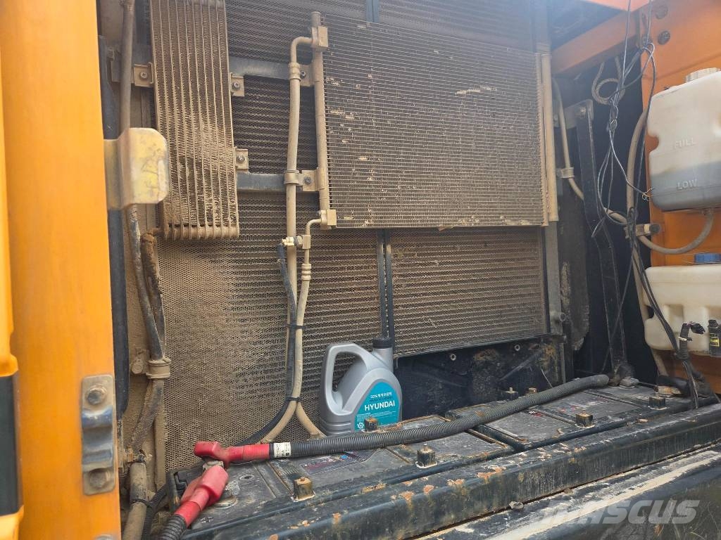 Hyundai HX300 대형 굴삭기 29톤 이상