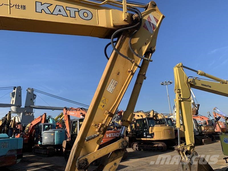 Kato HD513MR-6 Εκσκαφείς με ερπύστριες