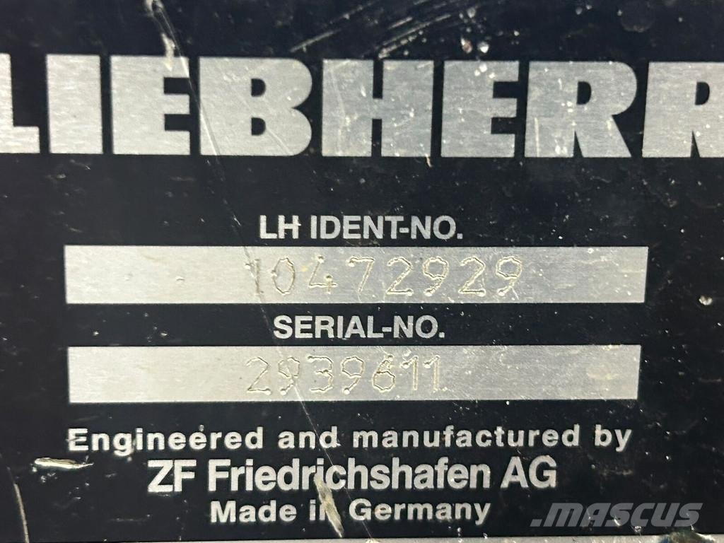 Liebherr A314, A914comp, A914 차축