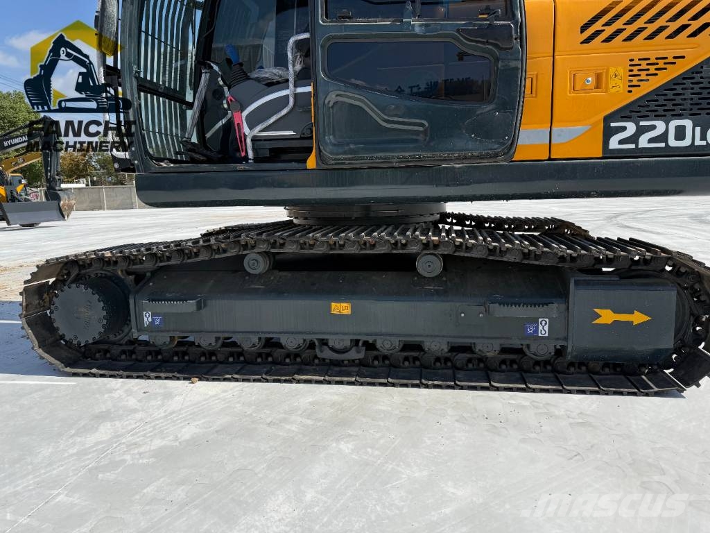 Hyundai 220LC-9S Excavadoras sobre orugas