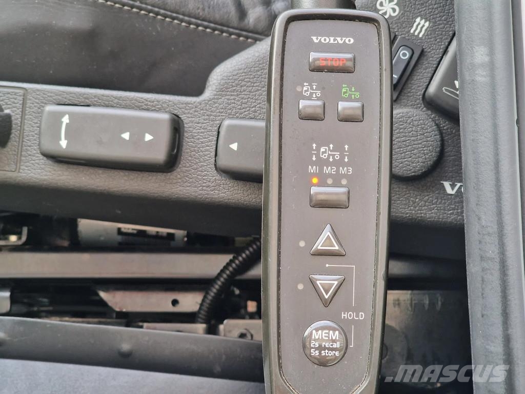 Volvo FH 13.500 Globetrotter XL 6x2 - Full air - Leather Sattelzugmaschinen