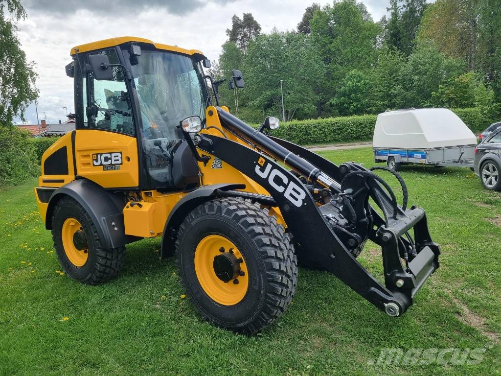 JCB 409 Nordic Edition ränta 1,99% لوادر انزلاقية التوجيه