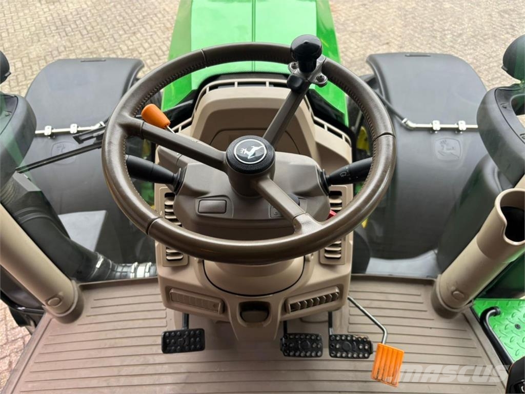 John Deere 6R230 Sonstige Landmaschinen